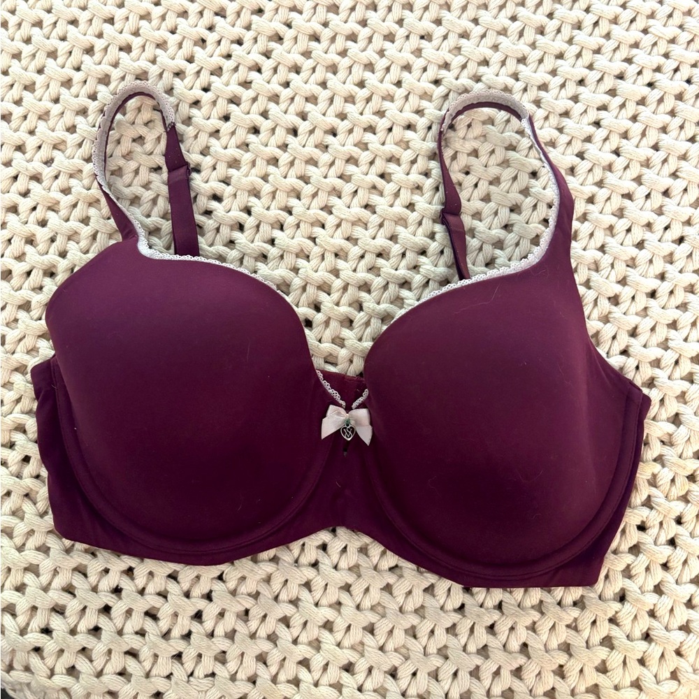 VICTORIA'S Secret Body By Victoria Lined Demi / Demi-Buste Double.l Bra SZ34DDD
